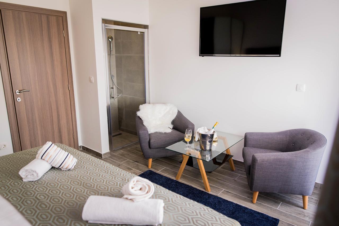 Lct Blue Lions Apartments Podstrana Luaran gambar