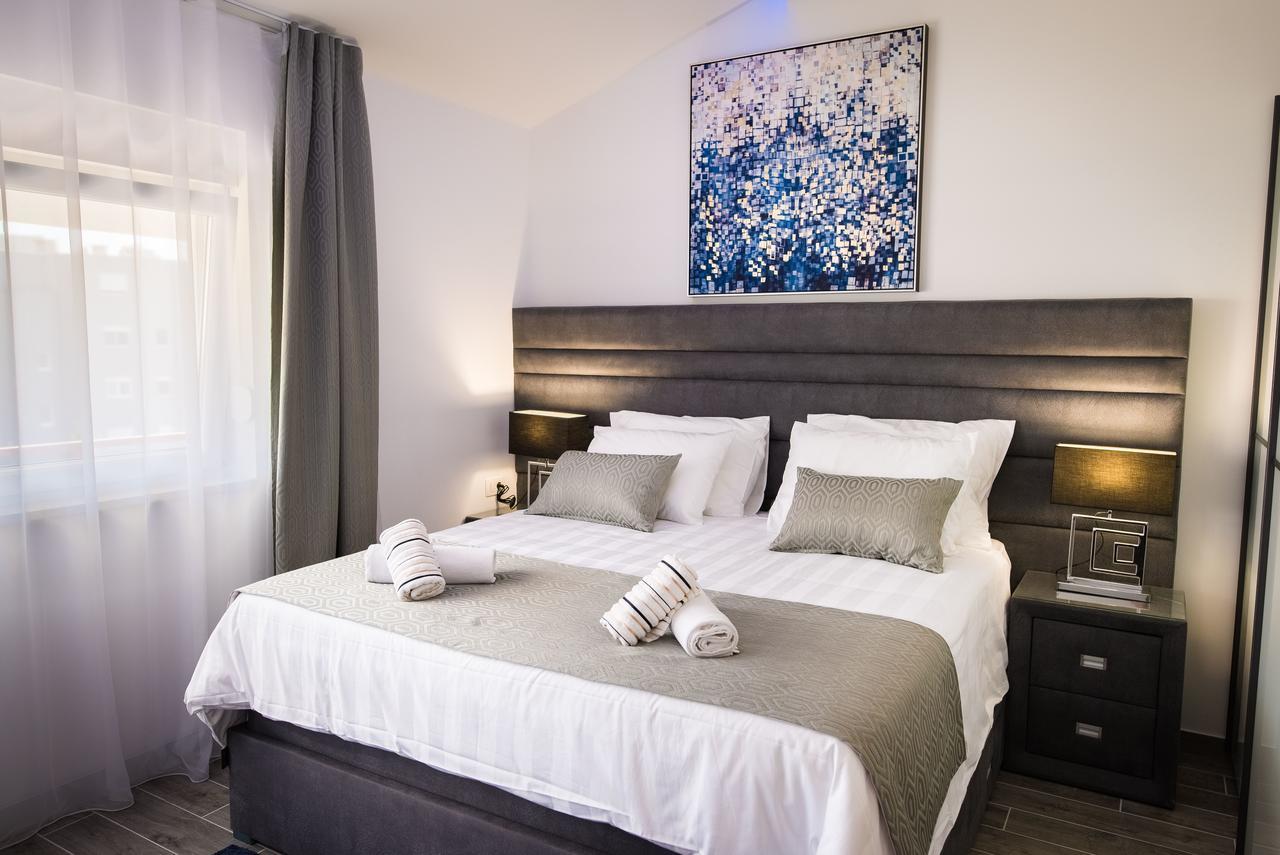 Lct Blue Lions Apartments Podstrana Luaran gambar